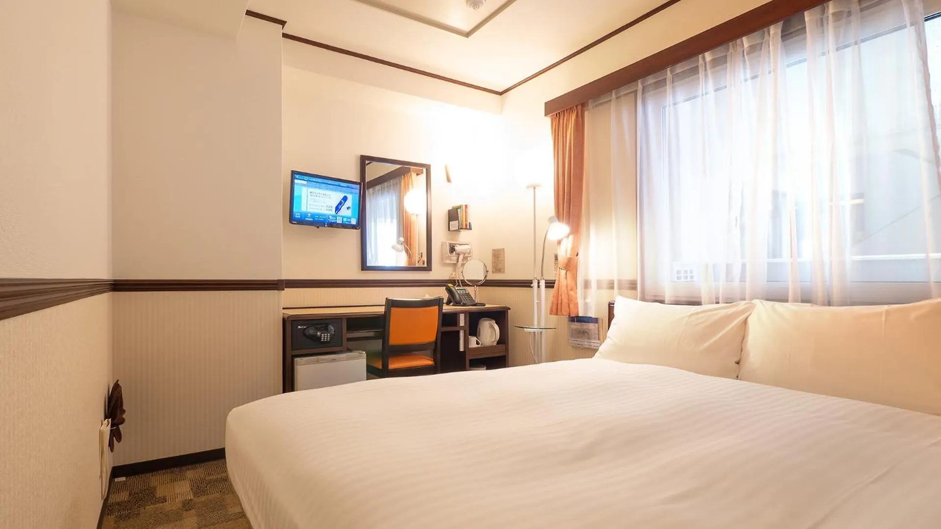 Toyoko Inn Shin-Osaka Chuo-Guchi Honkan Japón