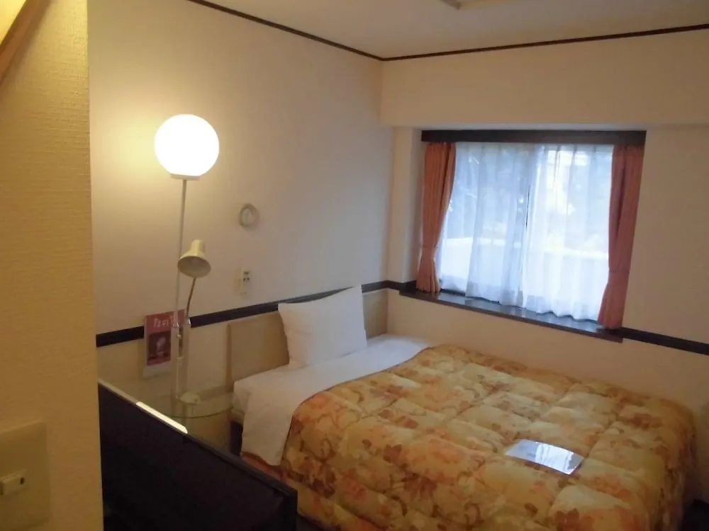 东横inn-新大阪中央口本馆 3*, 大阪
