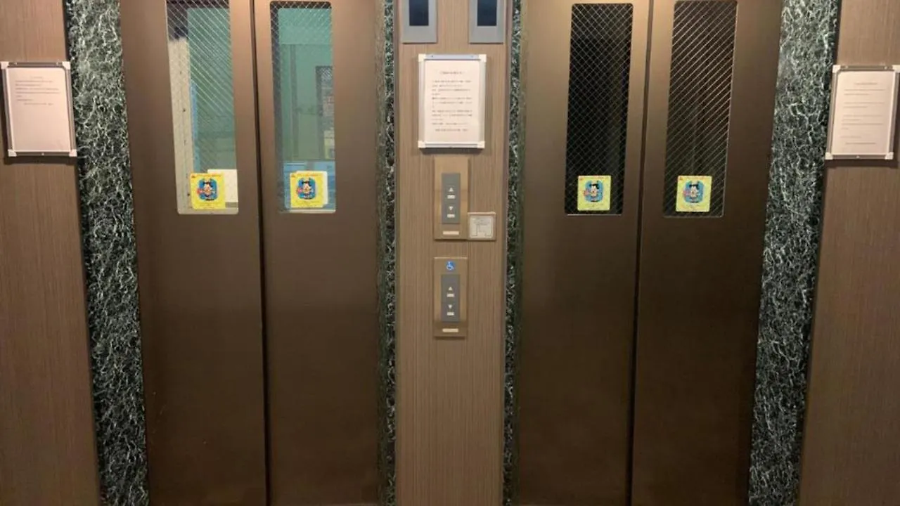 Toyoko Inn Shin-Osaka Chuo-Guchi Honkan Hotel Osaka